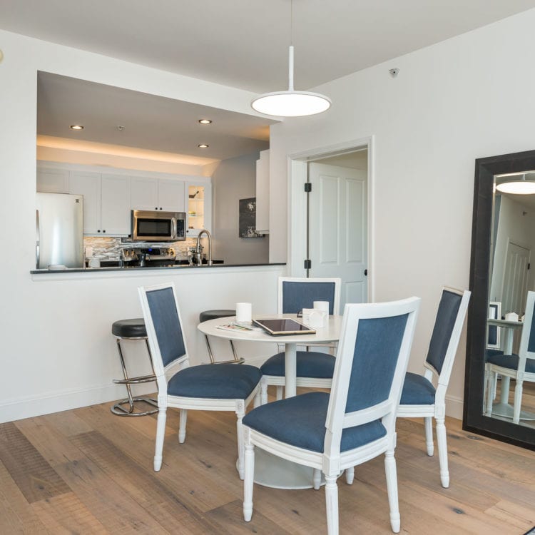 140 SVN 1022 - Dining View w Bedroom door 140 SVN 1022 - Dining View w Bedroom door