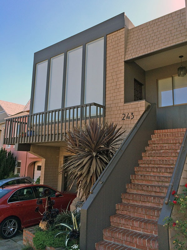 243-romain-exterior-before