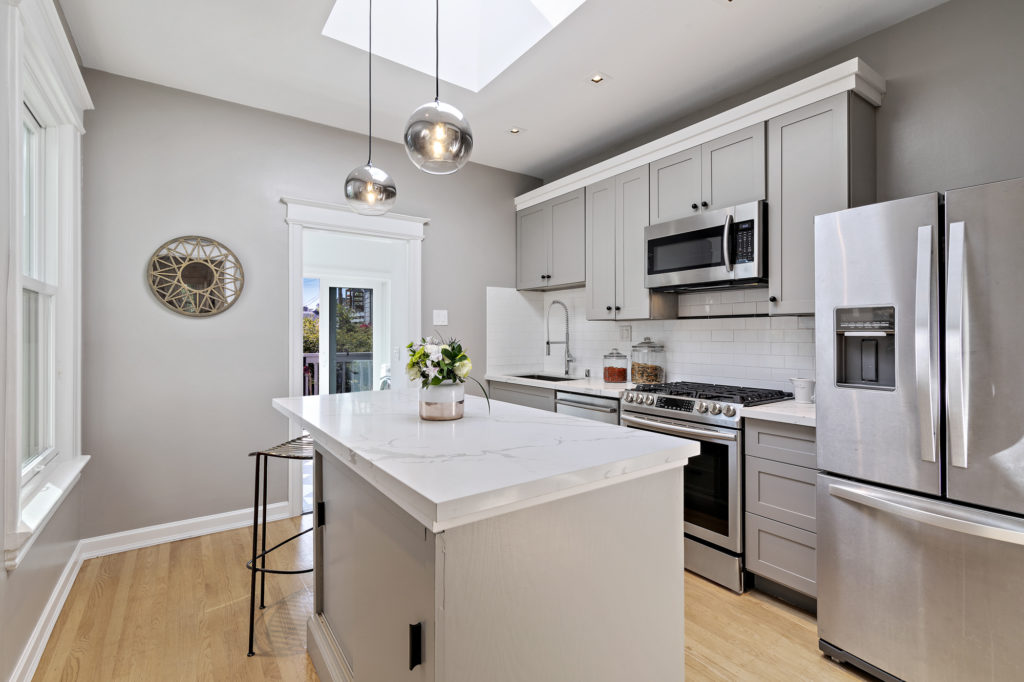 25-27th-Street-Kitchen-looking-in-1024x682