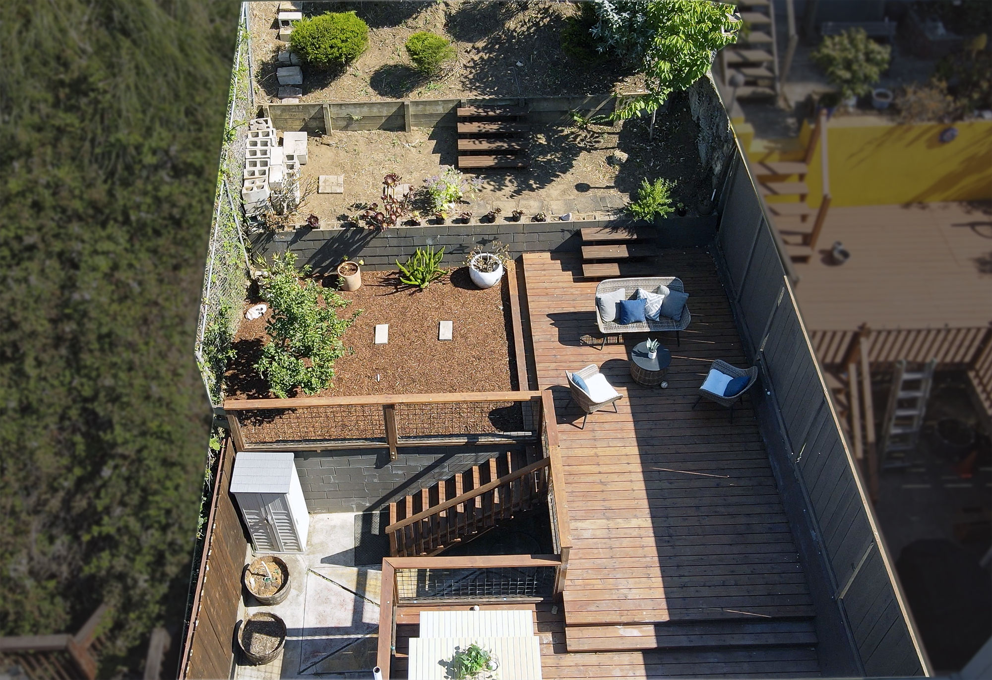 Drone picture of 927 Dwight's rear deck